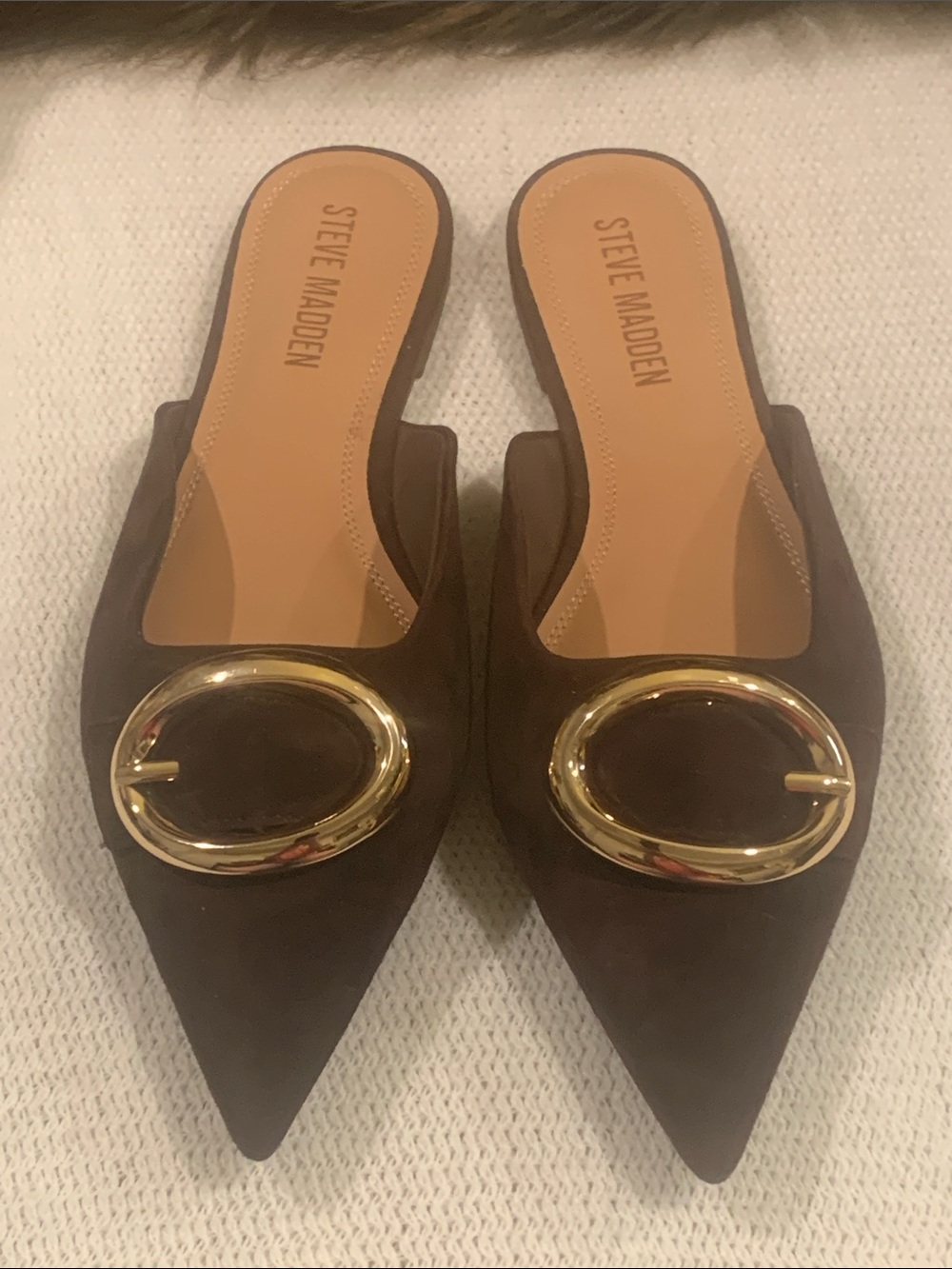 NWOB Steve Madden Brown Suede Closed Toe Sandals Size 8 M